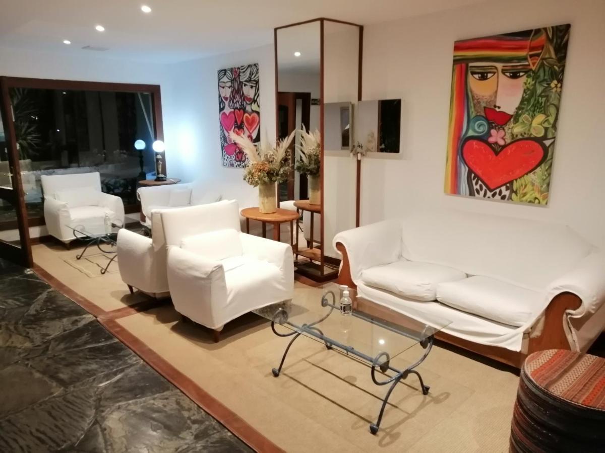 Hotel Oasis 埃斯特角城 外观 照片
