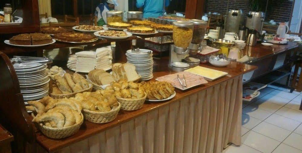 Hotel Oasis 埃斯特角城 外观 照片